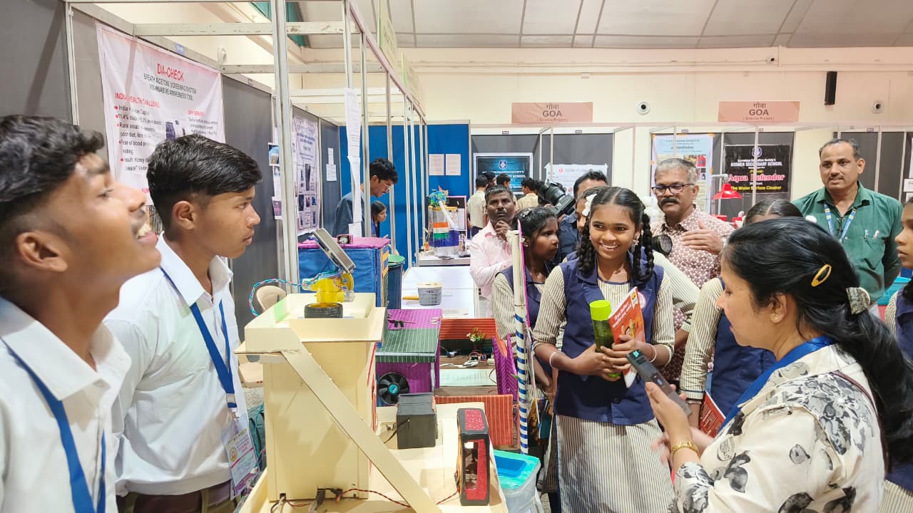 सरगुजा के मॉडल बने मुख्य आकर्षण